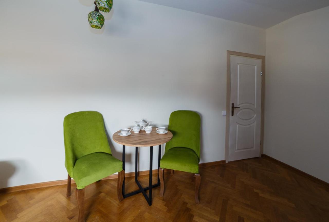 Red Castle Hotel Jereván Kültér fotó